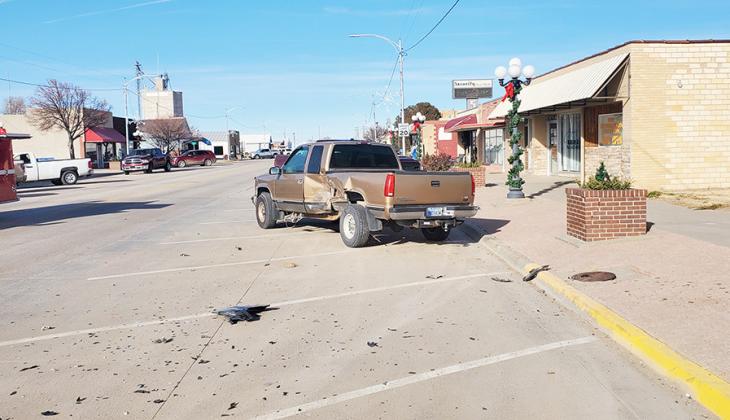 Non-injury Accident at 4-Way