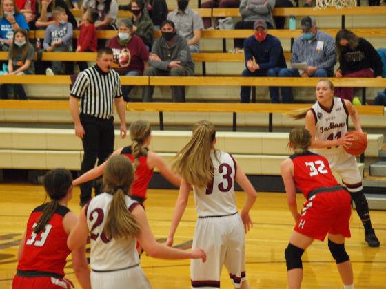 Ally WIggs passing the ball to her teammates
