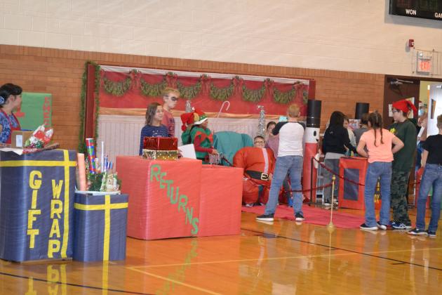 12 Days of Xmas pictures with Santa
