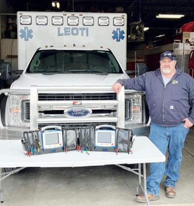 Leoti EMS Receives Patterson Family Grant for Defibrillators