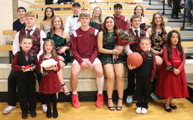 Winter Homecoming Royalty Crowned