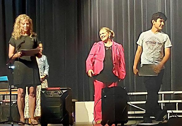WCES Celebrates 6th Grade Promotion