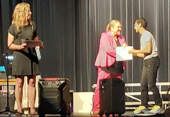 WCES Celebrates 6th Grade Promotion