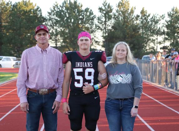 Senior Footballer Zane Gerstberger with parents Brian and Amanda Gerstberger Unless otherwise noted, all photos courtesy Sara Brown