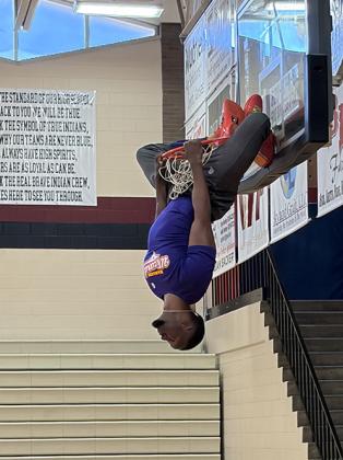 Jonathan “Top Flight” Hevalow demonstrating his dunking skills