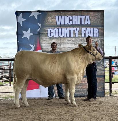 Reserve Champion Steer – exhibited by Kade Gerstberger