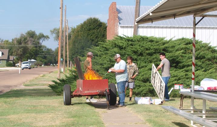 First Fall Fest Golf Tournament and Car Show Fundraiser Huge Success for WCHS Boys Basketball Team