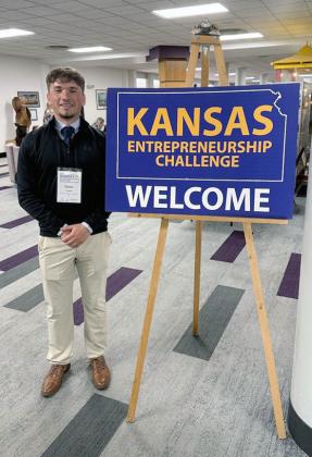 Indians Participate in Youth Entrepreneurship Challenge; Luna Advances to State