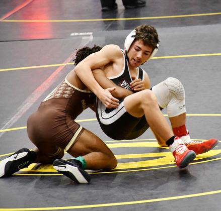 Indians Grapple in Goodland