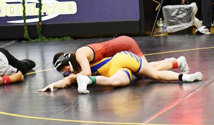 Indians Grapple in Goodland