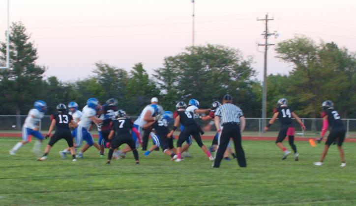 Going for 2 to make it 30-12 with over 7 minutes left in the first quarter.