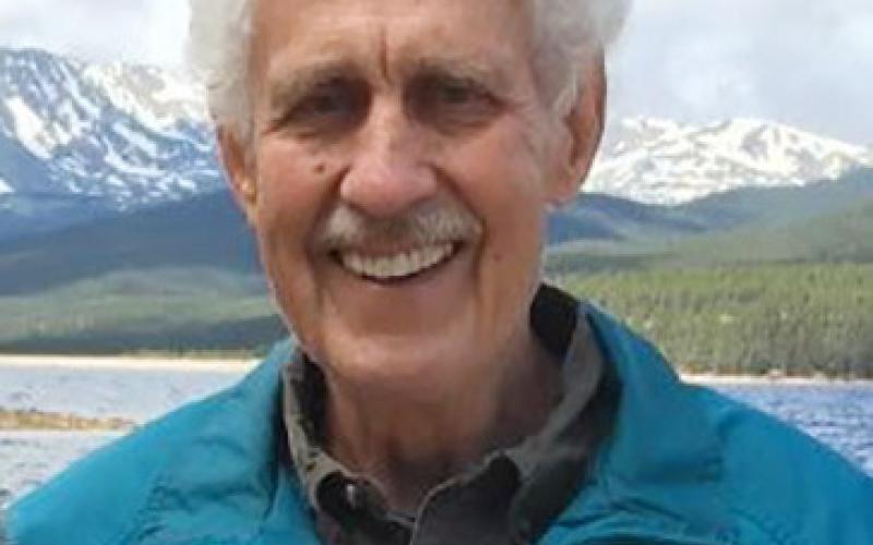 Robert K McMain, Sr