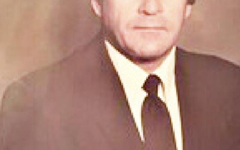 Robert J Loflin