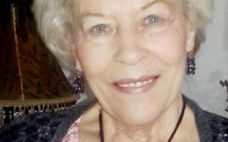 Jeanette F Taylor