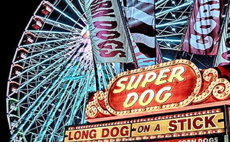 Common food safety steps are important to follow when handling food at county or state fairs. (Photo courtesy of Amanda Cottrell from Pexels)