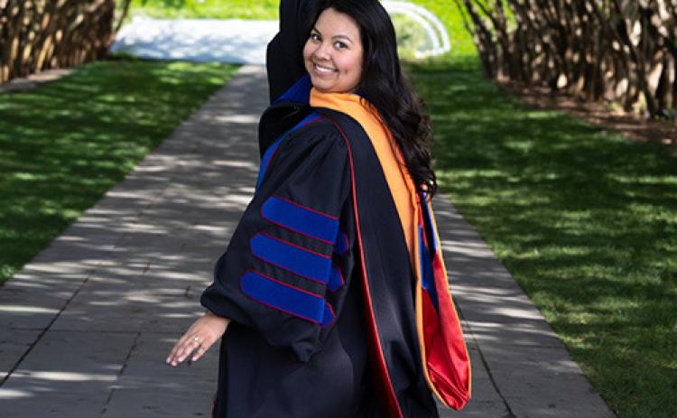 Romero Earns Doctorate of Nurse Anesthesia Practice