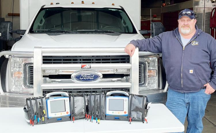 Leoti EMS Receives Patterson Family Grant for Defibrillators