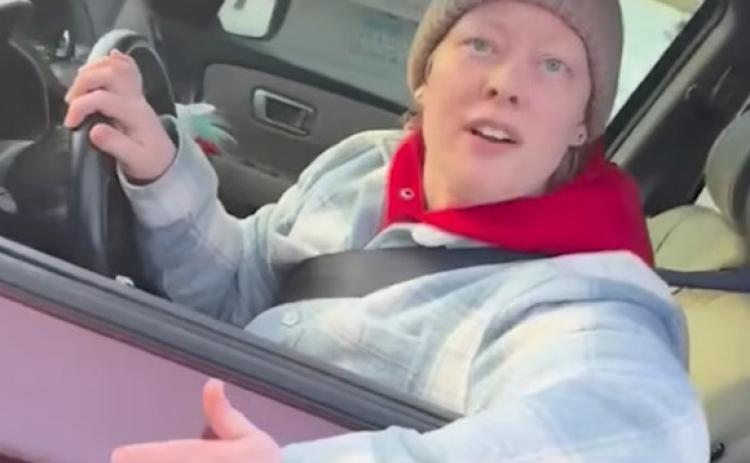 ICE officer Shoots Woman to Death through her car window in Minneapolis