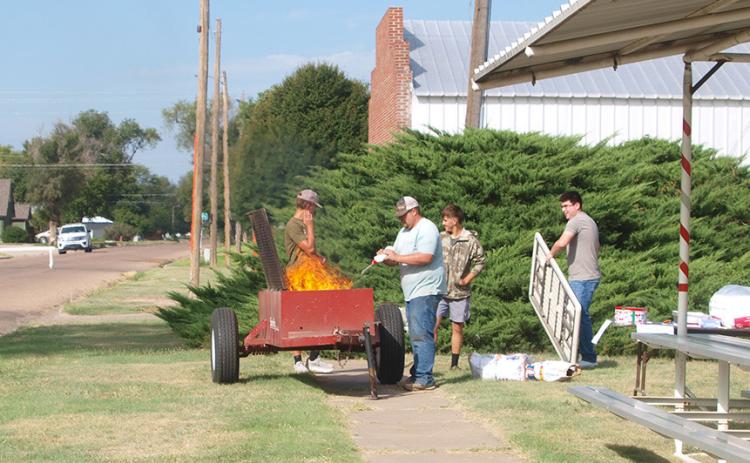First Fall Fest Golf Tournament and Car Show Fundraiser Huge Success for WCHS Boys Basketball Team
