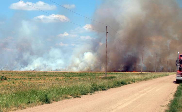 LVFD Battles Wheat Field  Fire in South of County