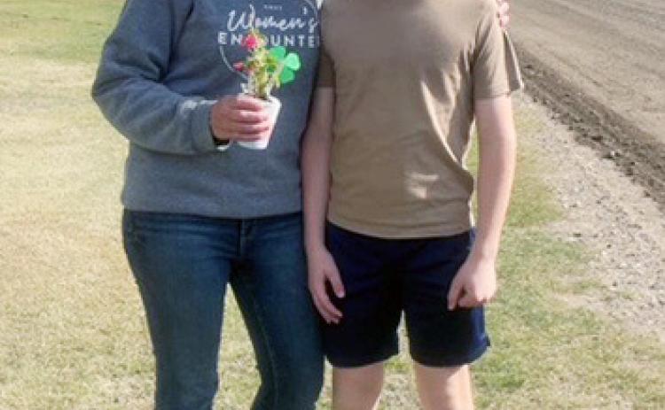 Lydia Jayhawker 4-H Junior Reporter Report - May Meeting