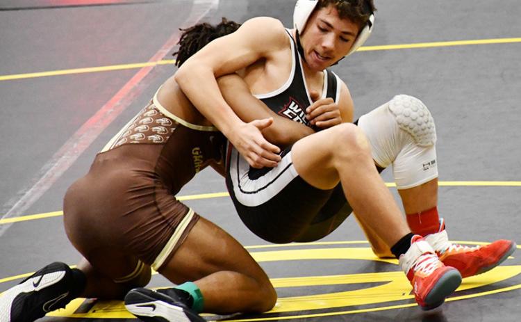 Indians Grapple in Goodland