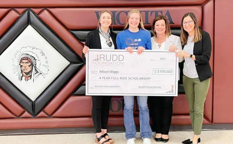 Wiggs Receives Prestigious Rudd Scholarship