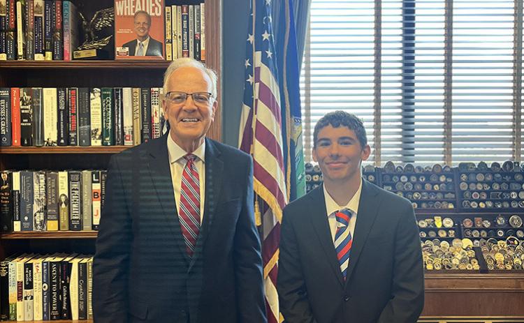 Senator Jerry Moran meets with WCHS student Tyson Peters